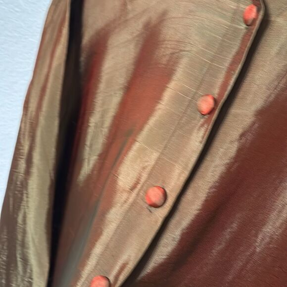 Endless Knot Art Silk Button Up Blouse Medium - Picture 4 of 6